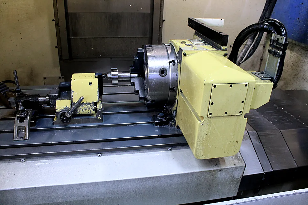 Centre d'usinage Mori Seiki NV5000