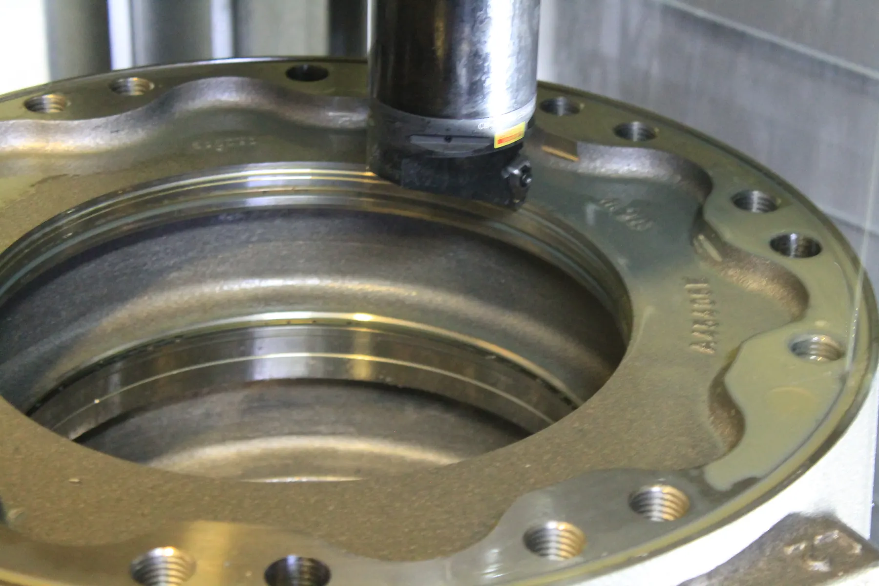 Usinage d'un carter sur une machine Mazak